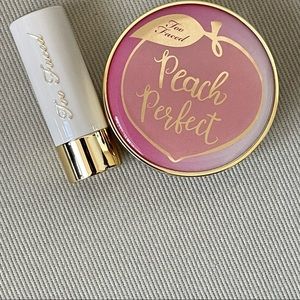Too faced face powder lipstick set